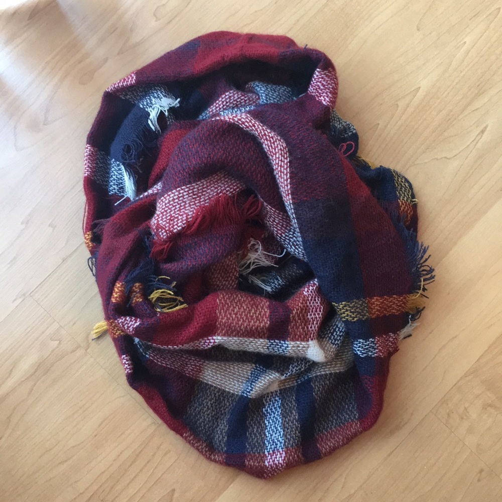 Plaid infinity scarf